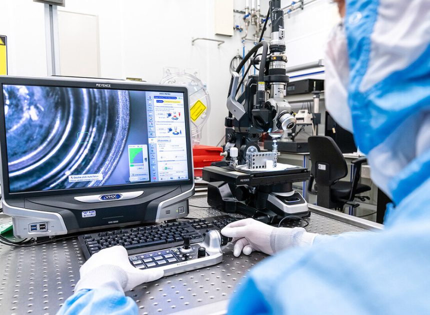 China acaba de dar un paso de gigante en la fabricación de chips: ya tiene listo su primer equipo de litografía de vanguardia